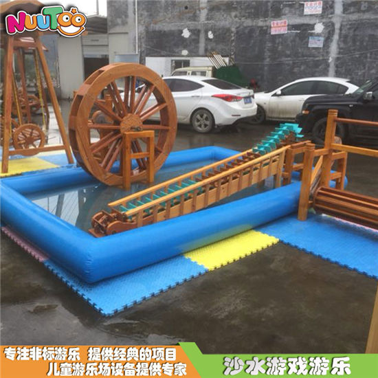 飛車旋轉水上游樂設備_樂圖非標游樂