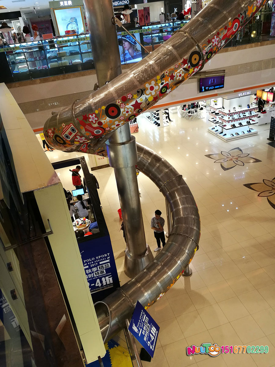 投資寶雞不銹鋼滑梯是否需要建立品牌？要看實(shí)際情況