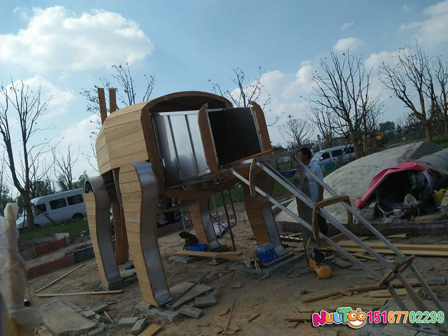 創(chuàng)建戶外兒童游樂園選購(gòu)設(shè)備需要注意什么？