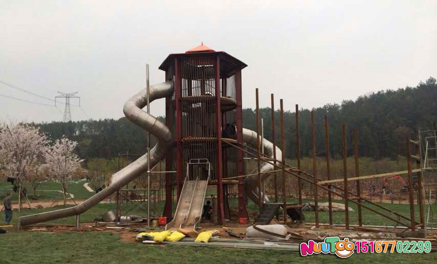 為何越來越多的地方都嚴(yán)格要求建造兒童戶外公園？